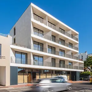 Monumental Plaza By Petit Funchal